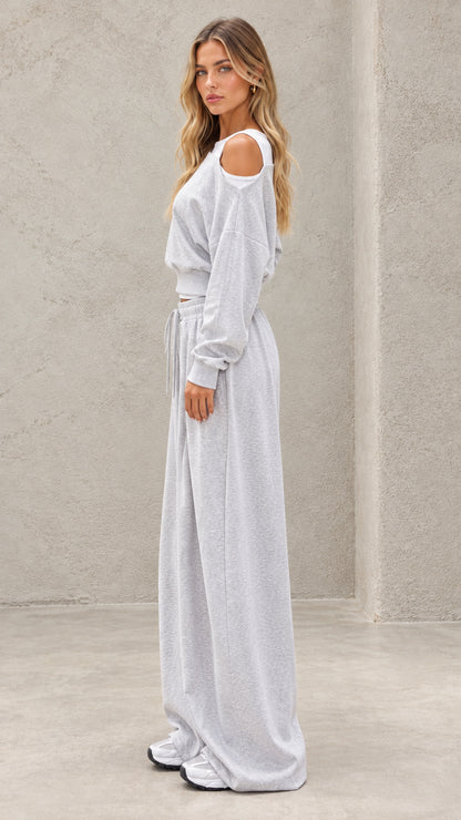 Side full-length view of heather grey two piece wide leg lounge set